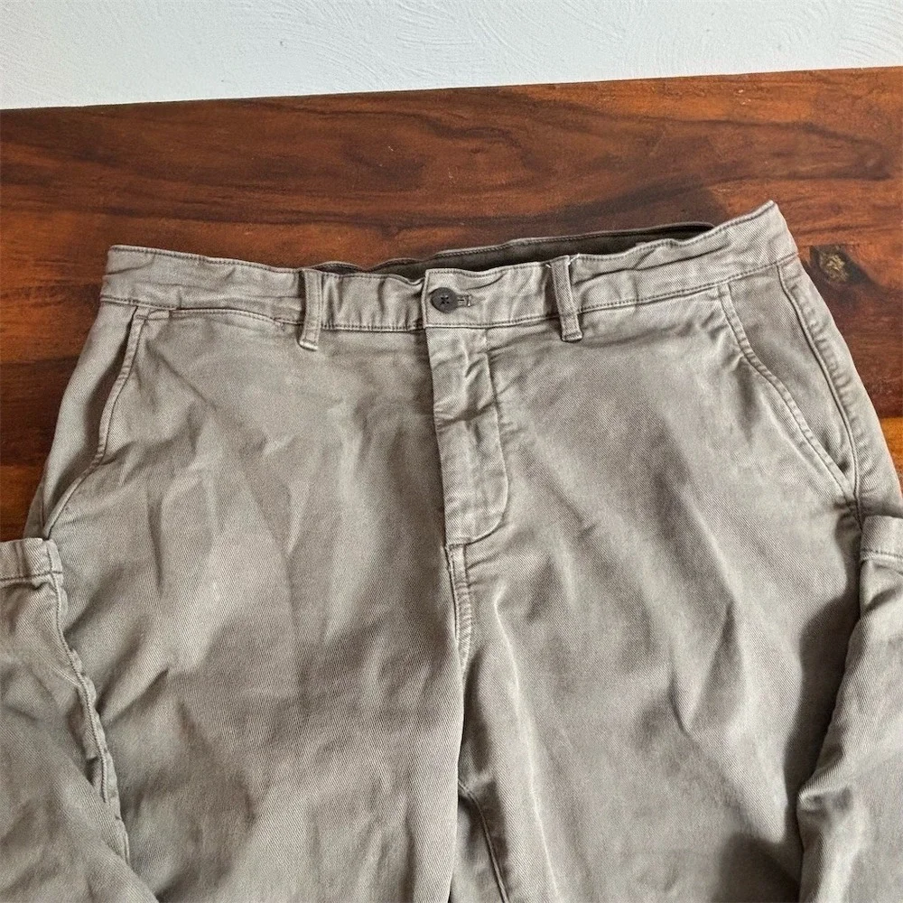 Coastline Chino Pants‎ Mens 33x30 Gray Tailored Fit Stretch Flat Front